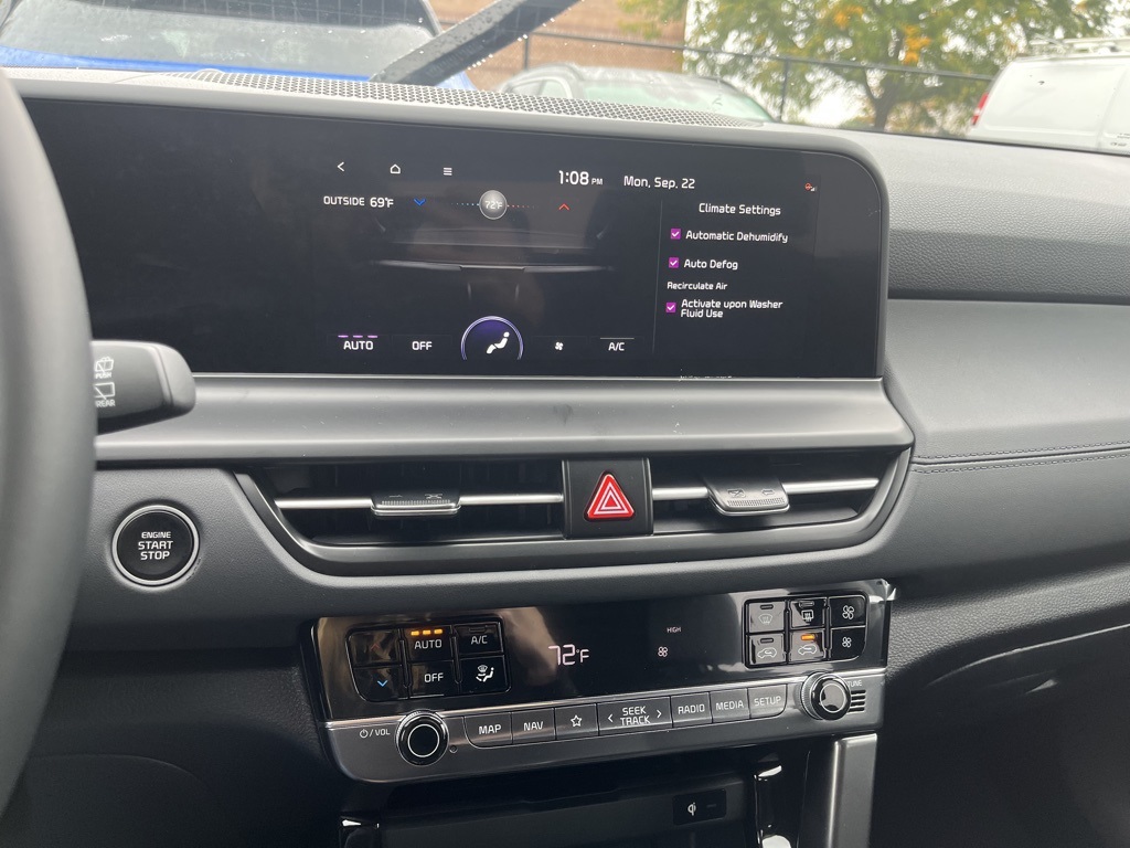 2026 Kia Seltos EX Image 20 of 32