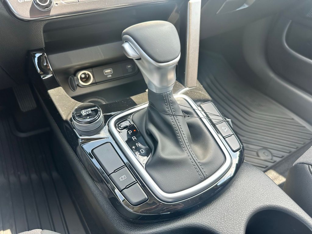 2026 Kia Seltos S Image 19 of 25