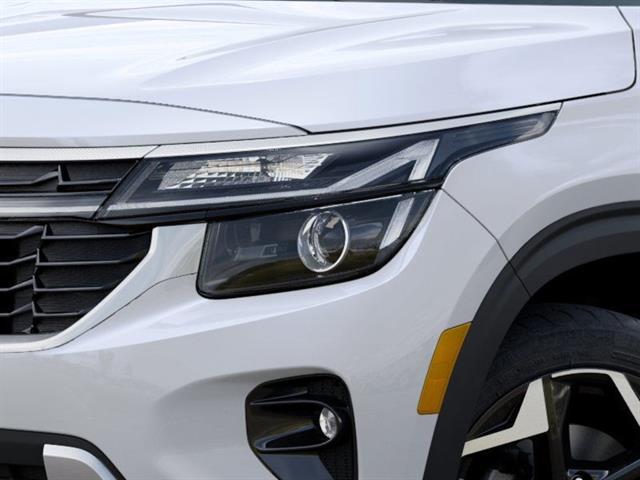 2026 Kia Seltos S Image 10 of 27