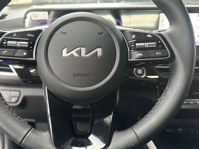 2026 Kia Seltos S Image 16 of 28