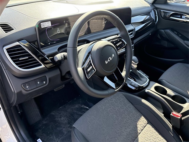 2026 Kia Seltos S Image 14 of 31
