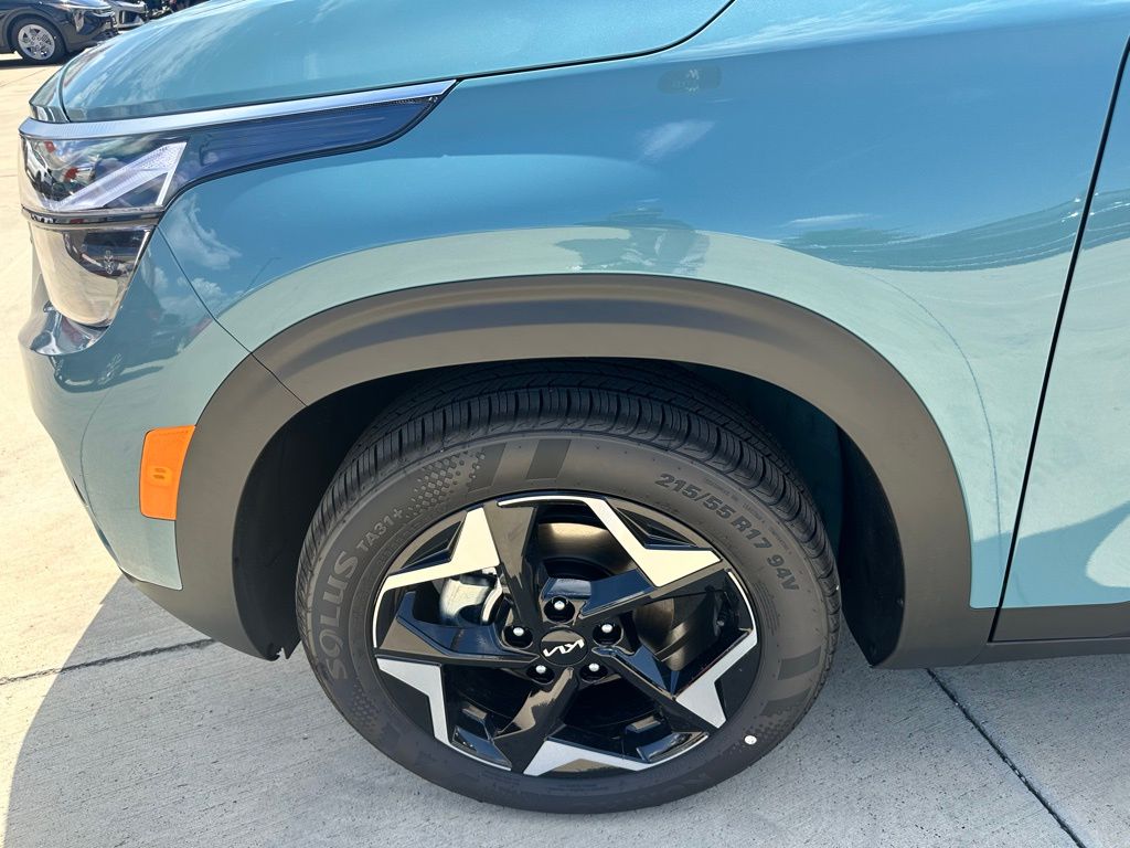 2026 Kia Seltos S Image 8 of 25