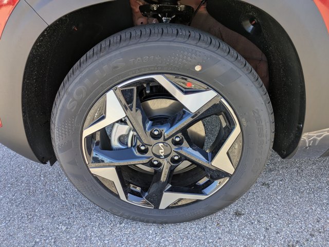 2026 Kia Seltos S Image 10 of 28