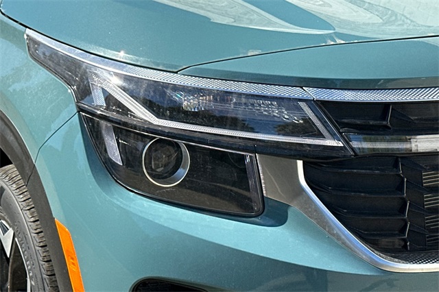 2026 Kia Seltos S Image 27 of 32