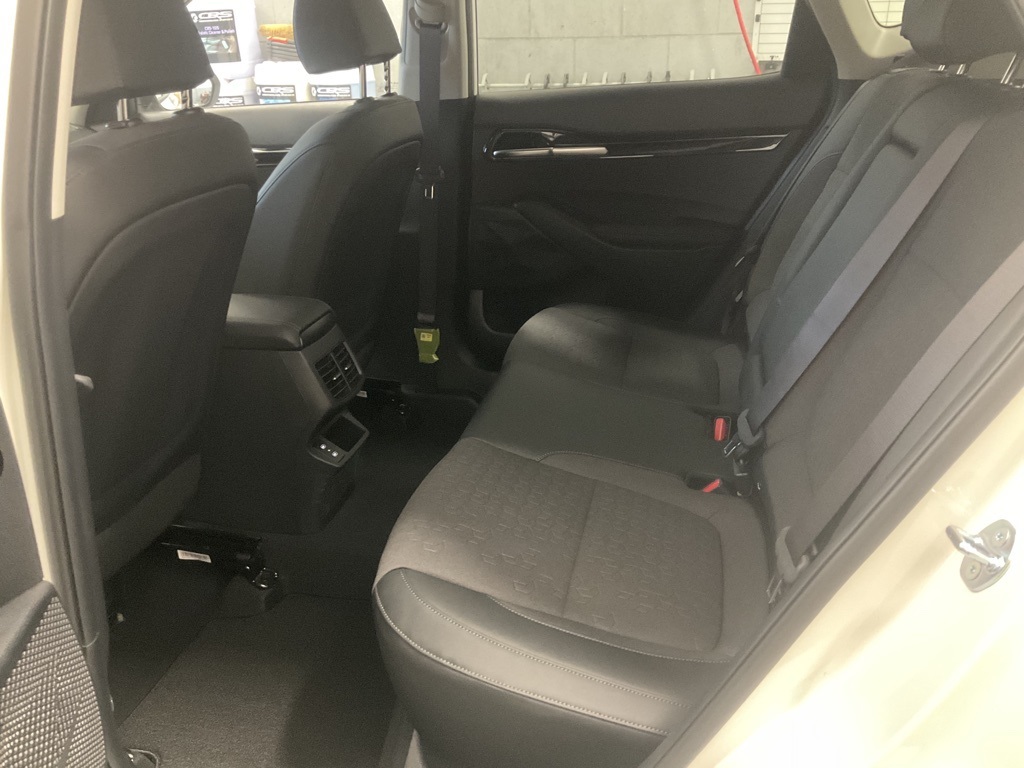 2026 Kia Seltos S Image 12 of 32