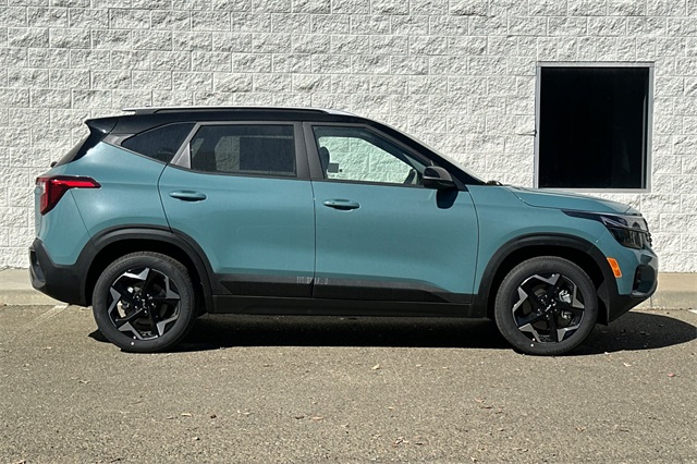 2026 Kia Seltos S Image 4 of 31