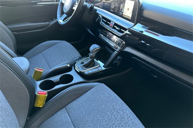 2026 Kia Seltos S Image 20 of 31
