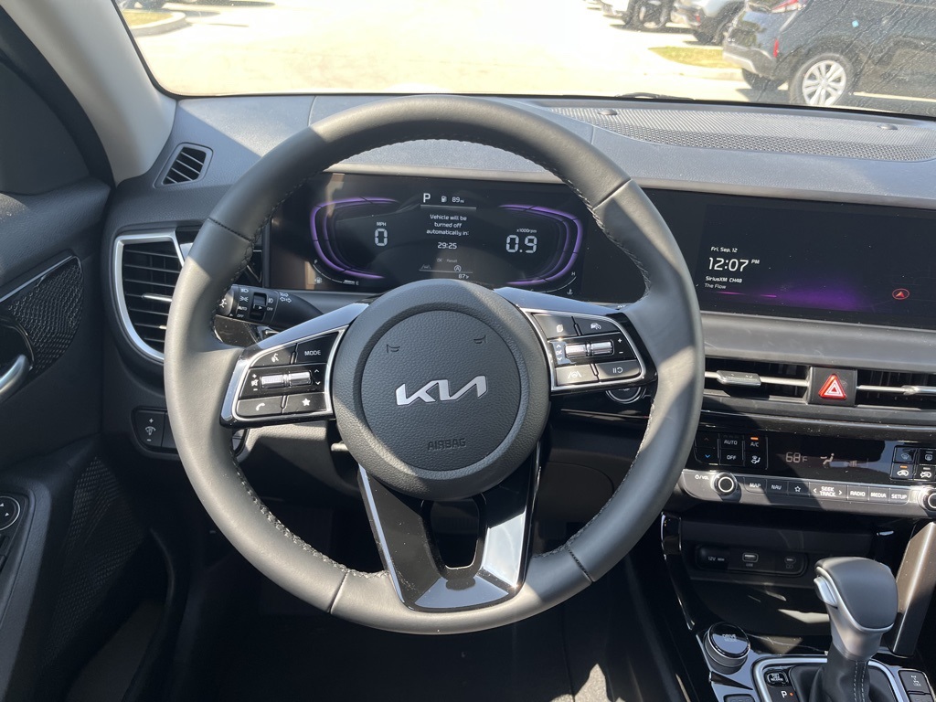 2026 Kia Seltos S Image 16 of 33