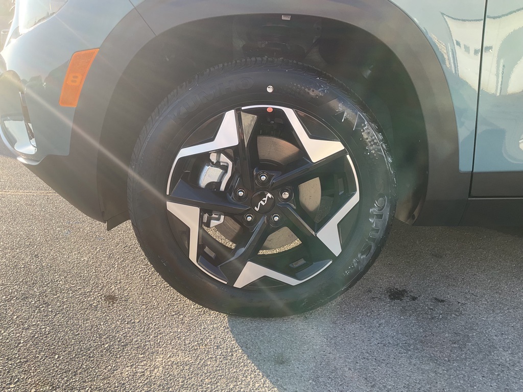 2026 Kia Seltos S Image 8 of 33