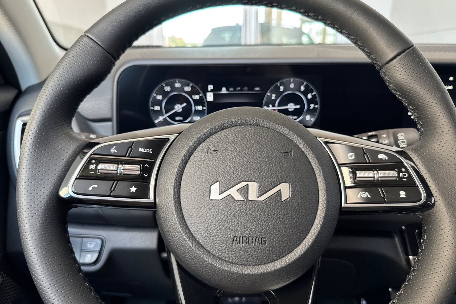 2026 Kia Seltos SX Image 12 of 24