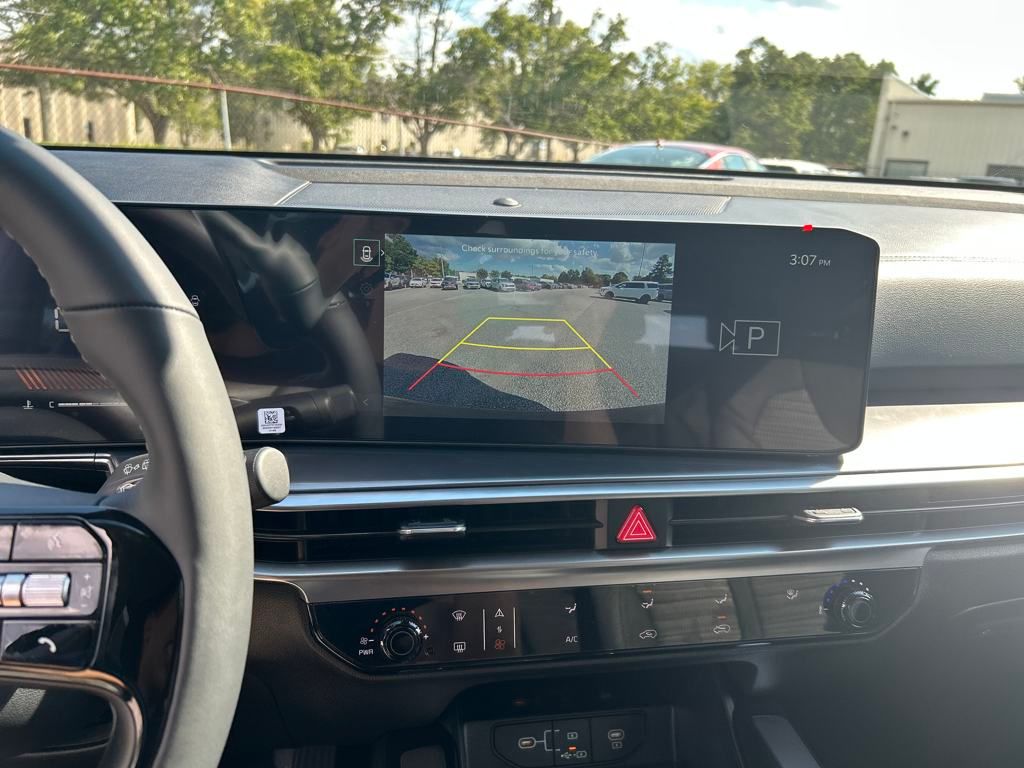 2026 Kia Sorento LX Image 20 of 32