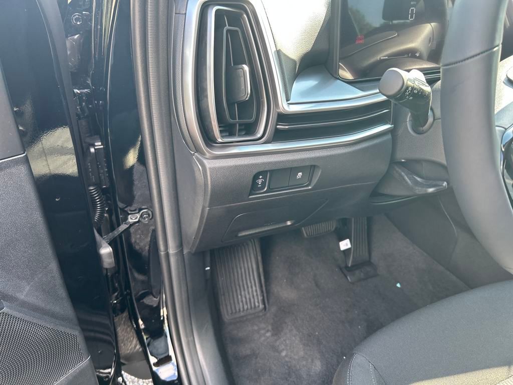 2026 Kia Sorento LX Image 16 of 32