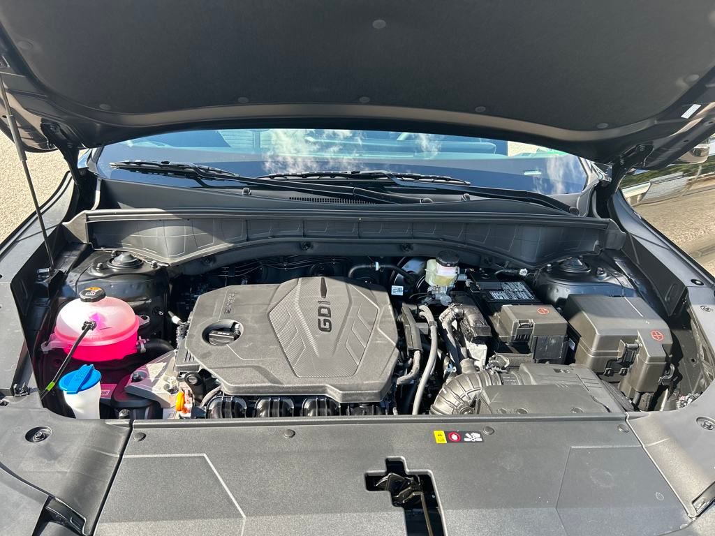 2026 Kia Sorento LX Image 7 of 32