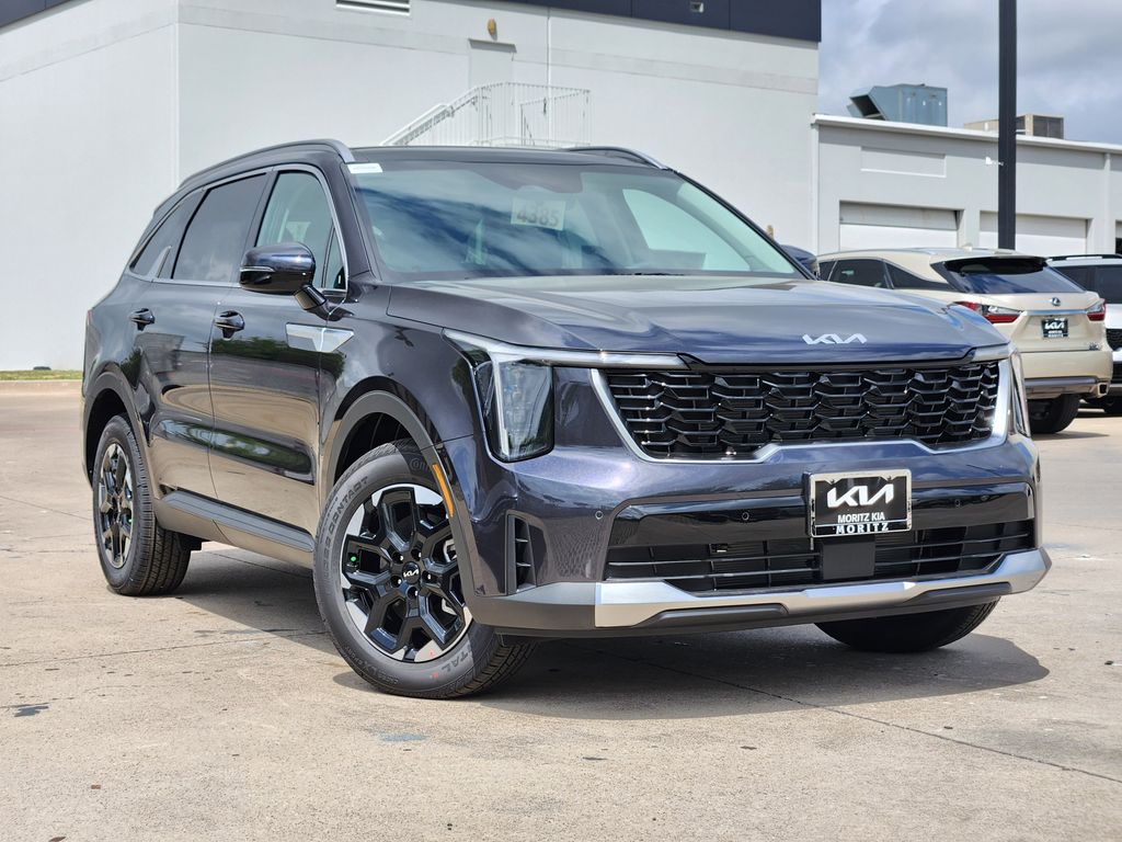 2026 Kia Sorento S Image 3 of 24