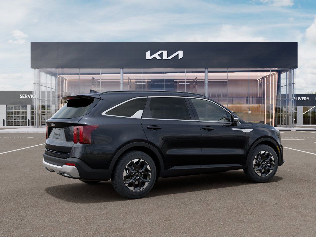 2026 Kia Sorento S Image 2 of 27
