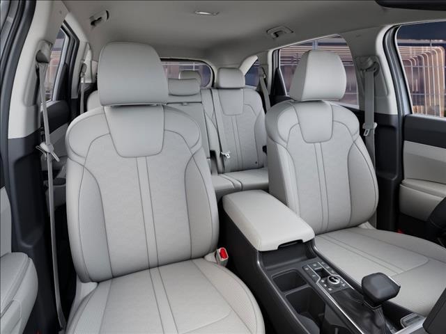 2026 Kia Sorento S Image 8 of 27