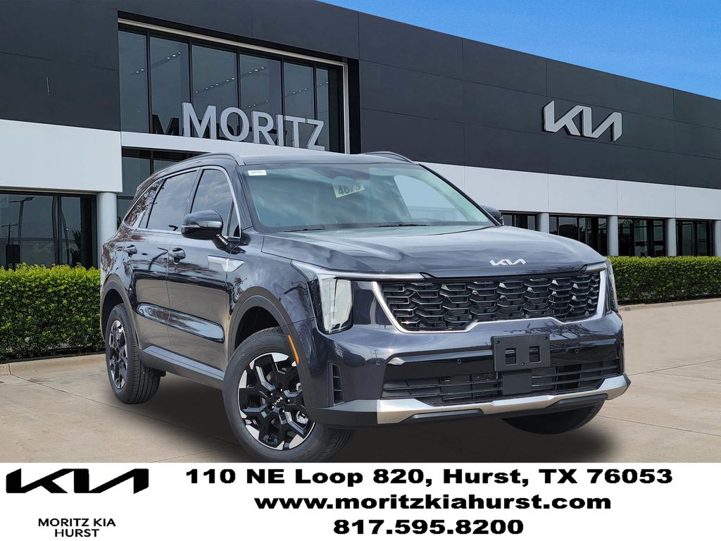 2026 Kia Sorento S Image 2 of 22