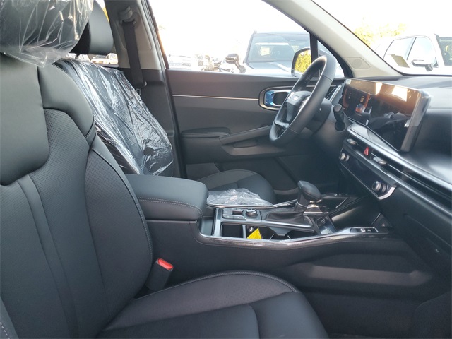 2026 Kia Sorento S Image 9 of 34