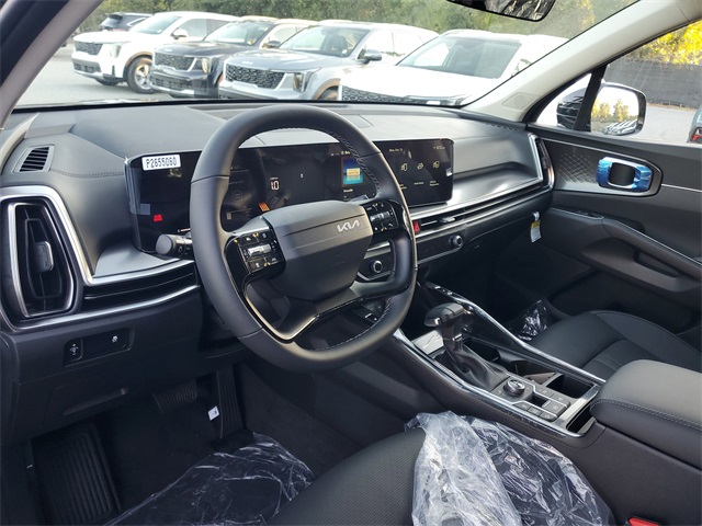 2026 Kia Sorento S Image 13 of 34