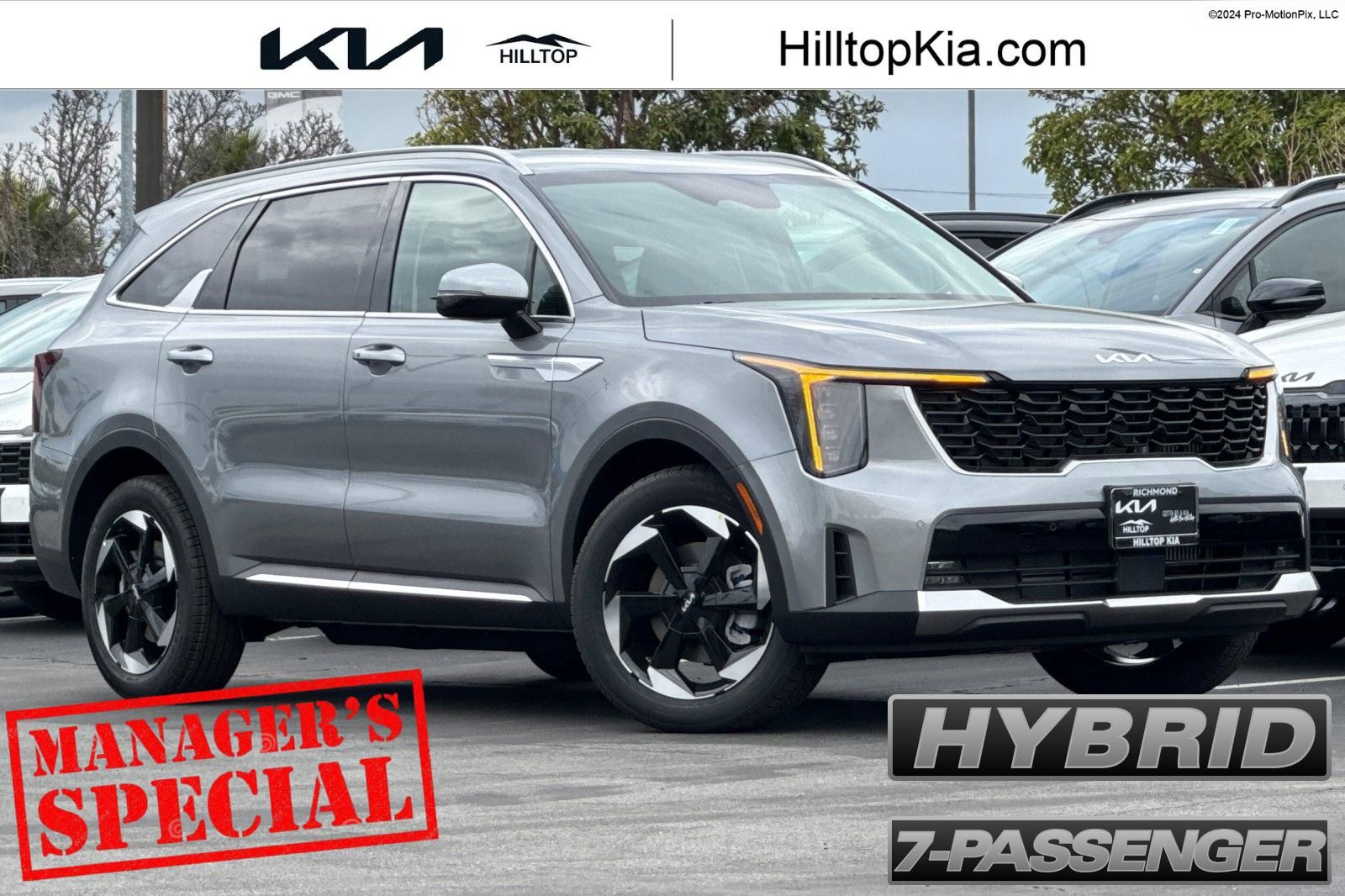 2026 Kia Sorento Hybrid EX Image 2 of 30