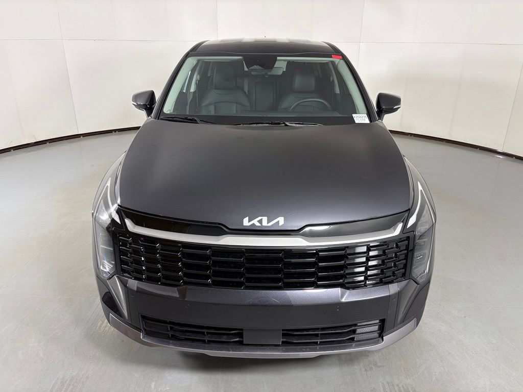 2026 Kia Sportage EX Image 2 of 43