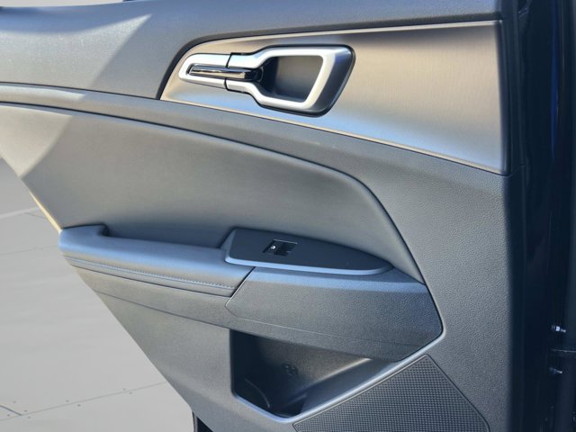 2026 Kia Sportage EX Image 22 of 36