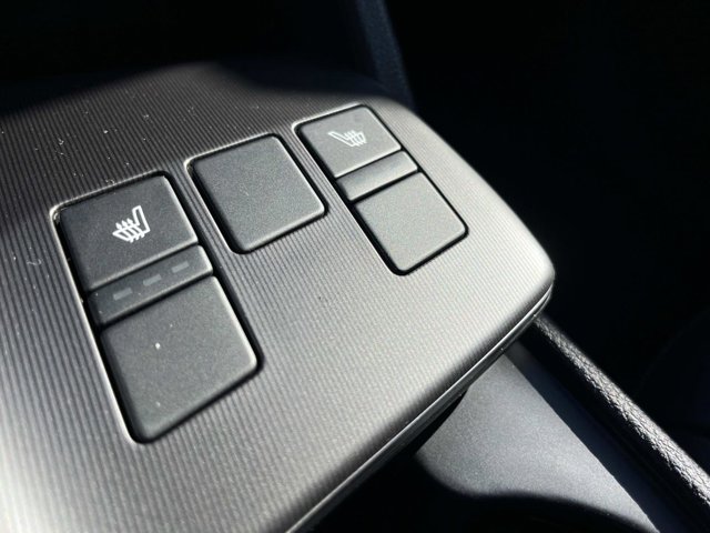 2026 Kia Sportage EX Image 25 of 36