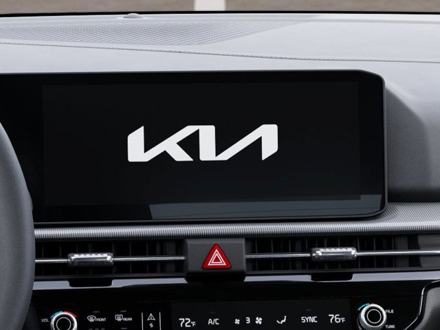 Vehicle image 20 of 27