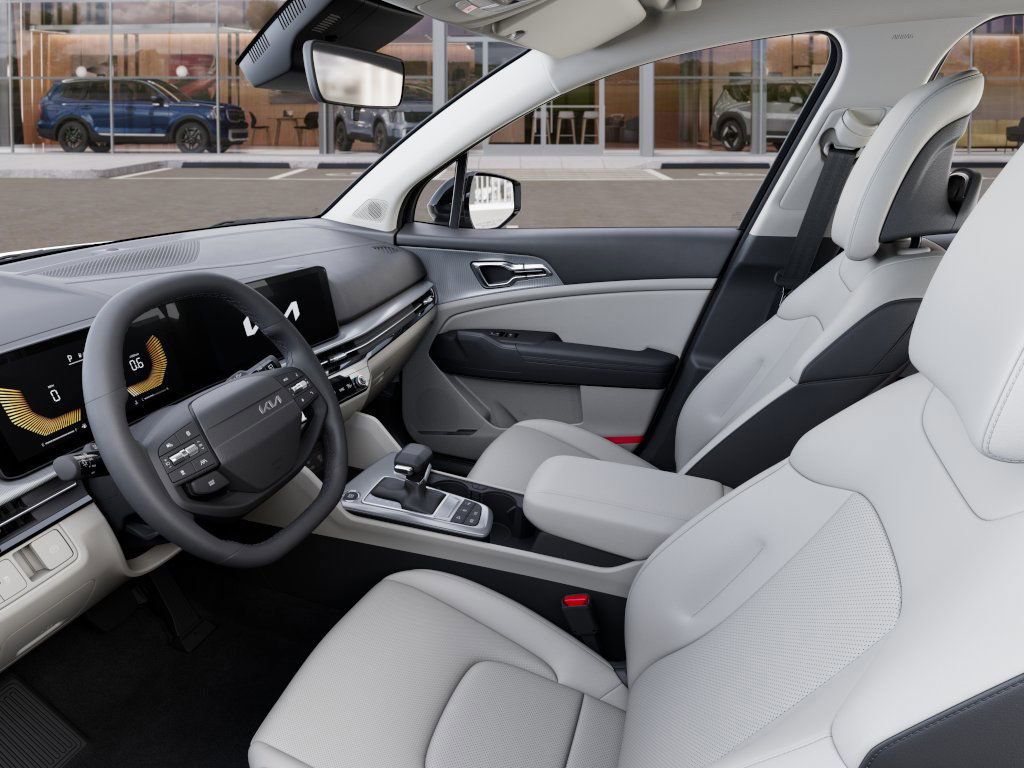 2026 Kia Sportage EX Image 16 of 31