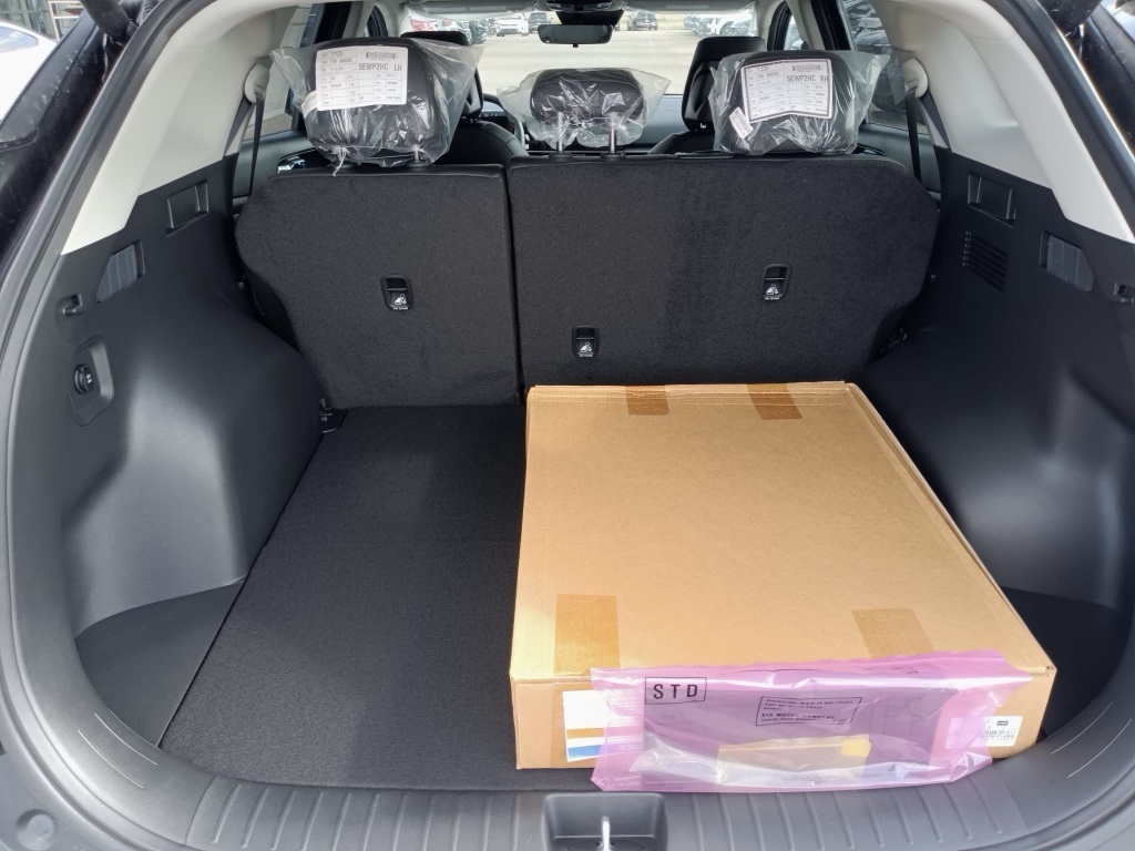 2026 Kia Sportage EX Image 7 of 19