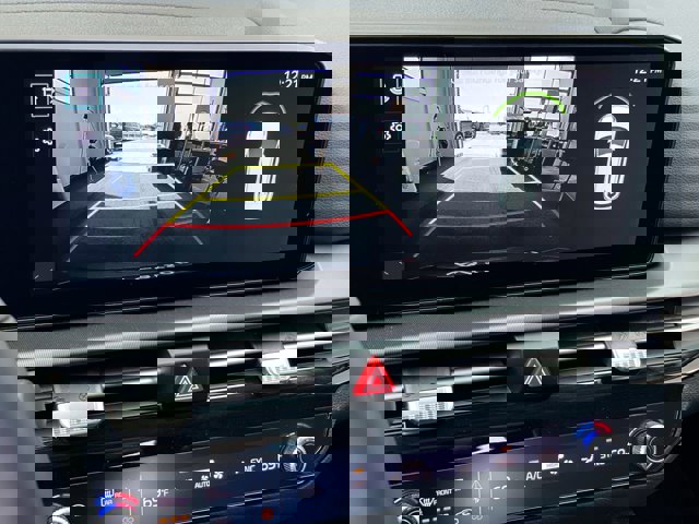 2026 Kia Sportage EX Image 22 of 33