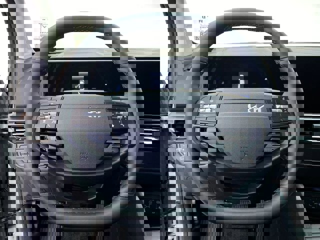 2026 Kia Sportage EX Image 31 of 33