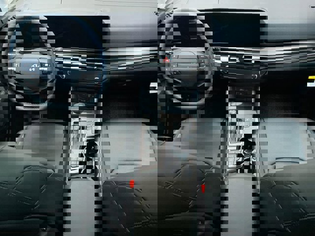 2026 Kia Sportage EX Image 28 of 34