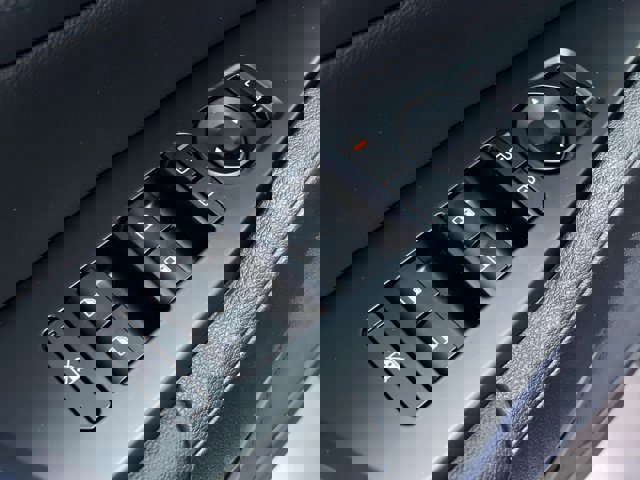 2026 Kia Sportage EX Image 30 of 34