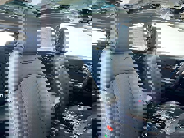 2026 Kia Sportage EX Image 14 of 34