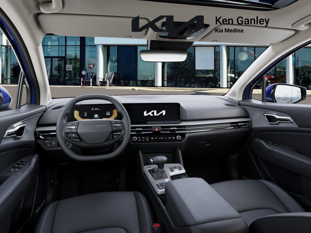 2026 Kia Sportage EX Image 18 of 33