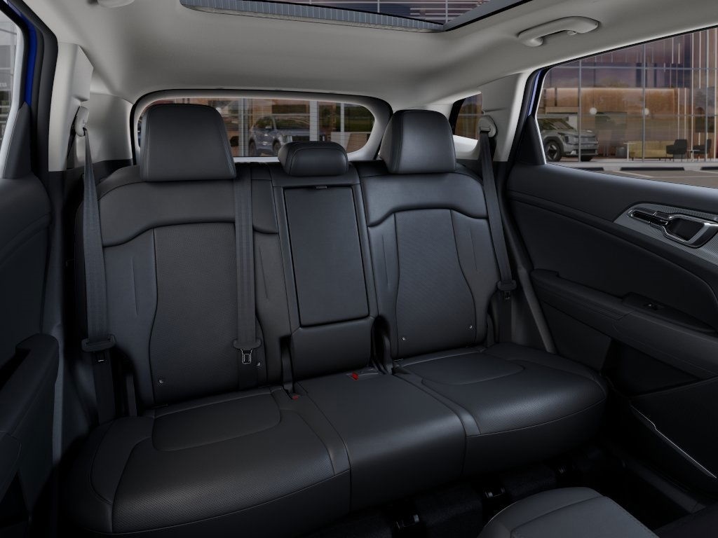 Vehicle image 16 of 27