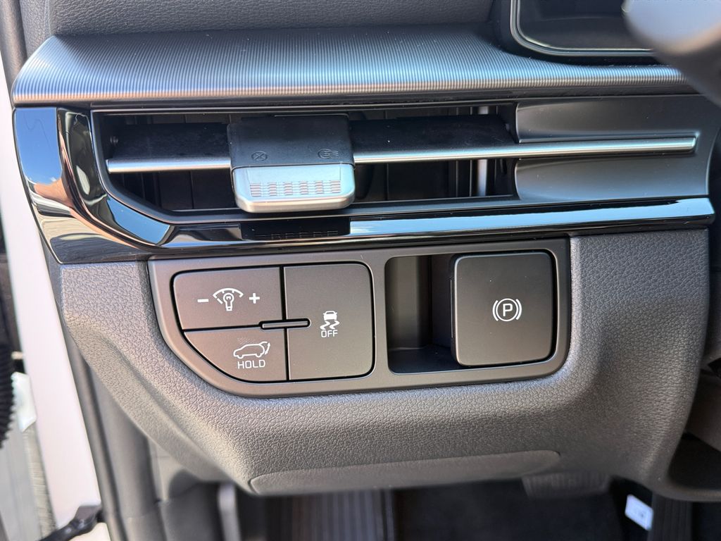 2026 Kia Sportage EX Image 19 of 20