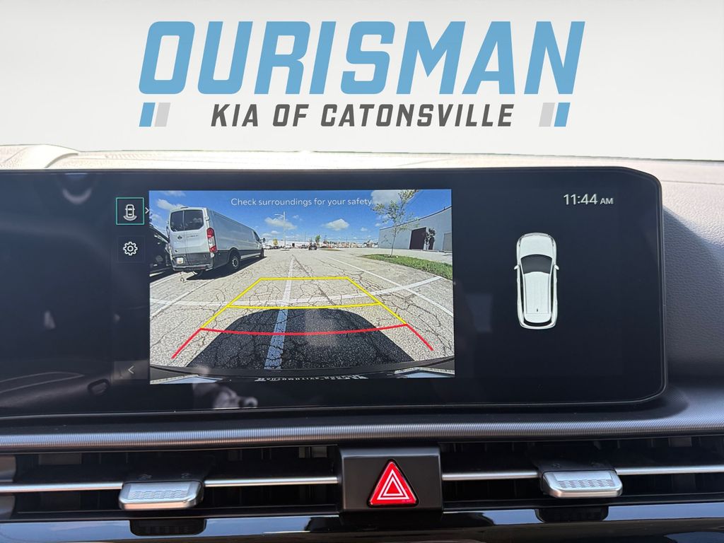 2026 Kia Sportage EX Image 15 of 20