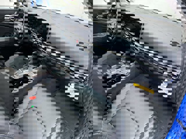 2026 Kia Sportage EX Image 22 of 34