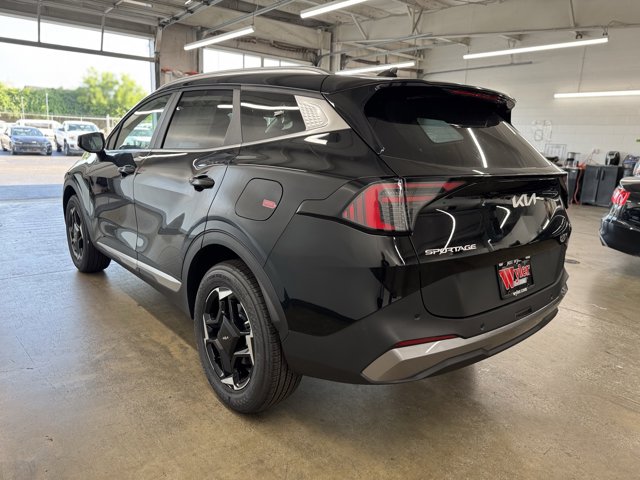 2026 Kia Sportage EX Image 9 of 21