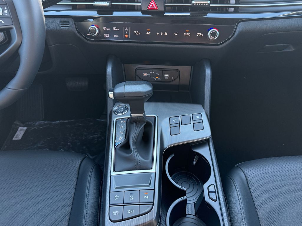2026 Kia Sportage EX Image 16 of 20