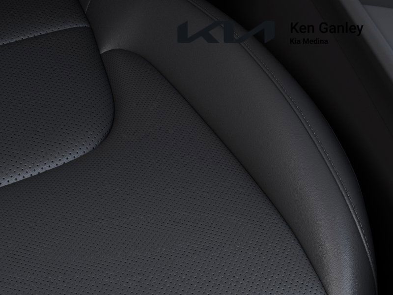 2026 Kia Sportage EX Image 29 of 33