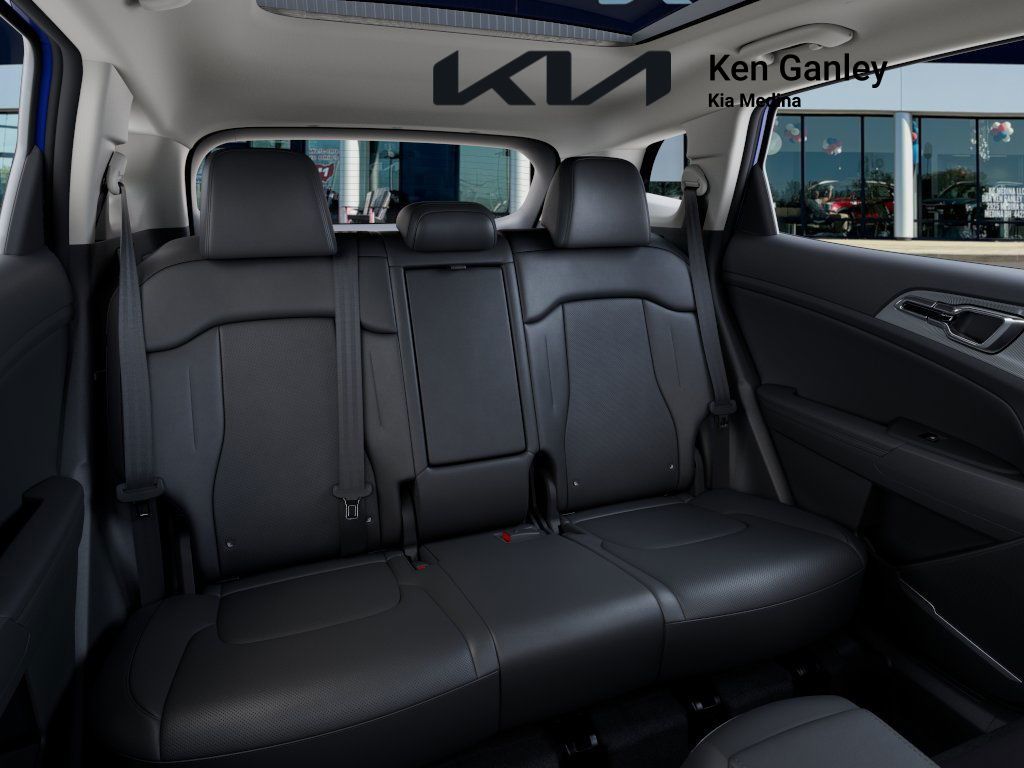 2026 Kia Sportage EX Image 16 of 33