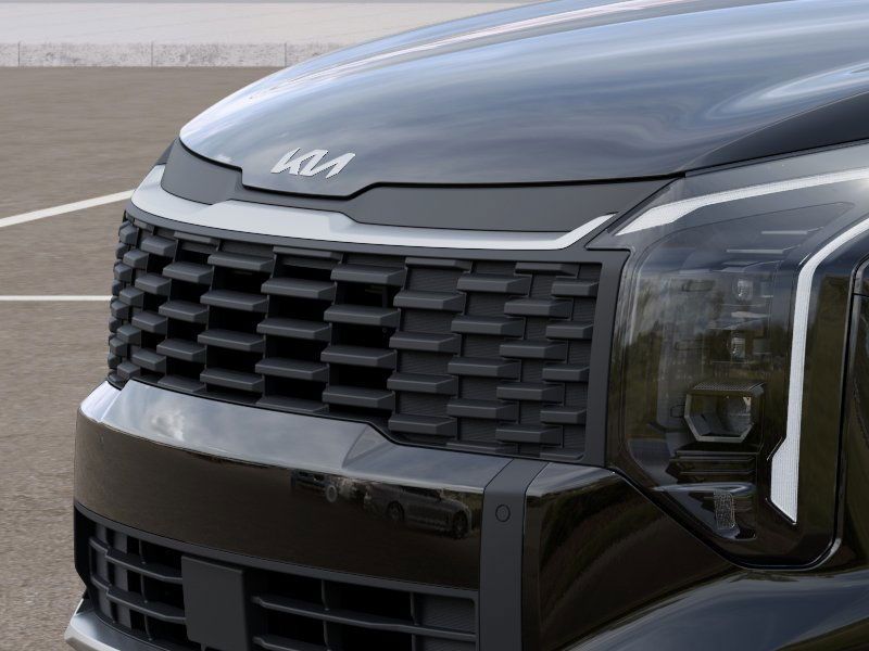 Vehicle image 18 of 27
