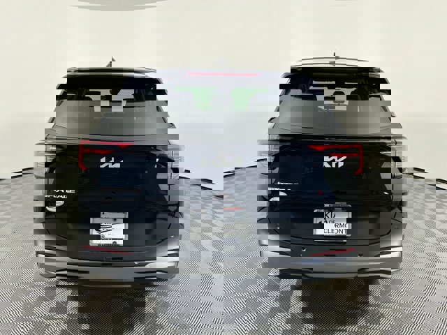 Vehicle image 6 of 35