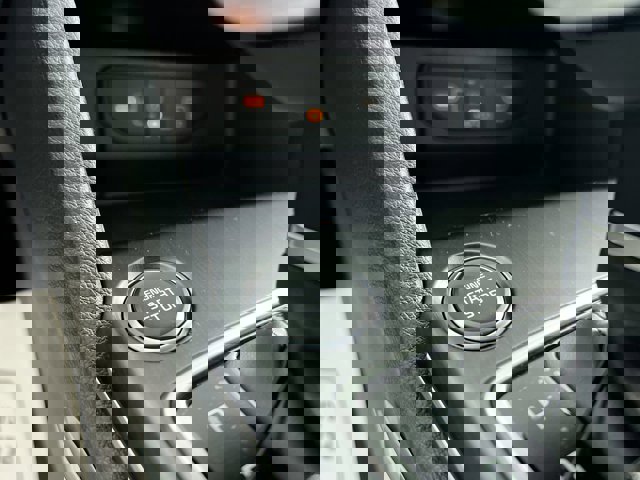 Vehicle image 22 of 35