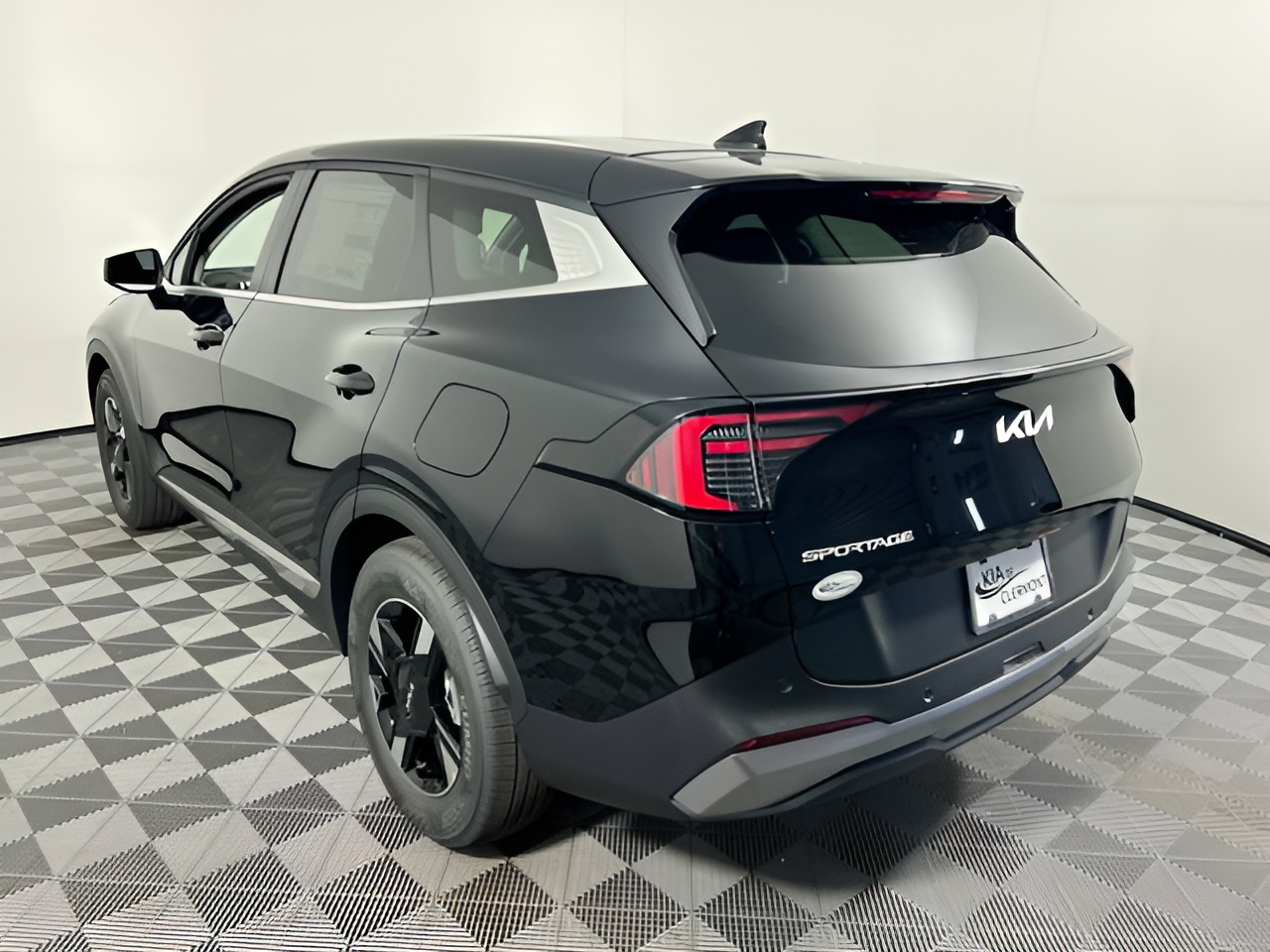 Vehicle image 42 of 43