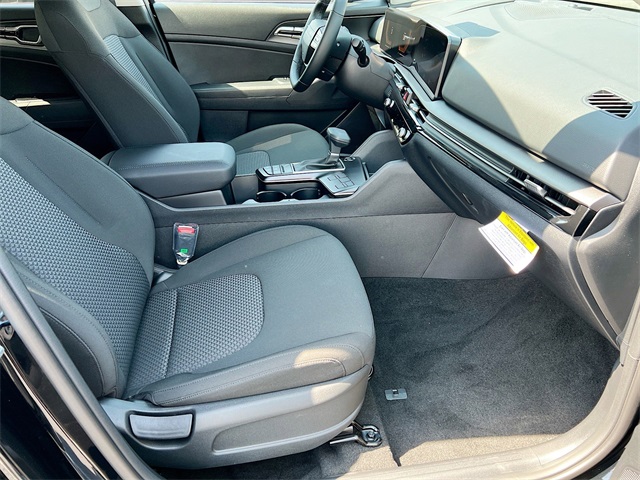 2026 Kia Sportage LX Image 13 of 34