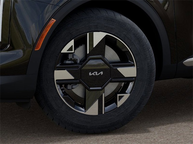 Vehicle image 10 of 27